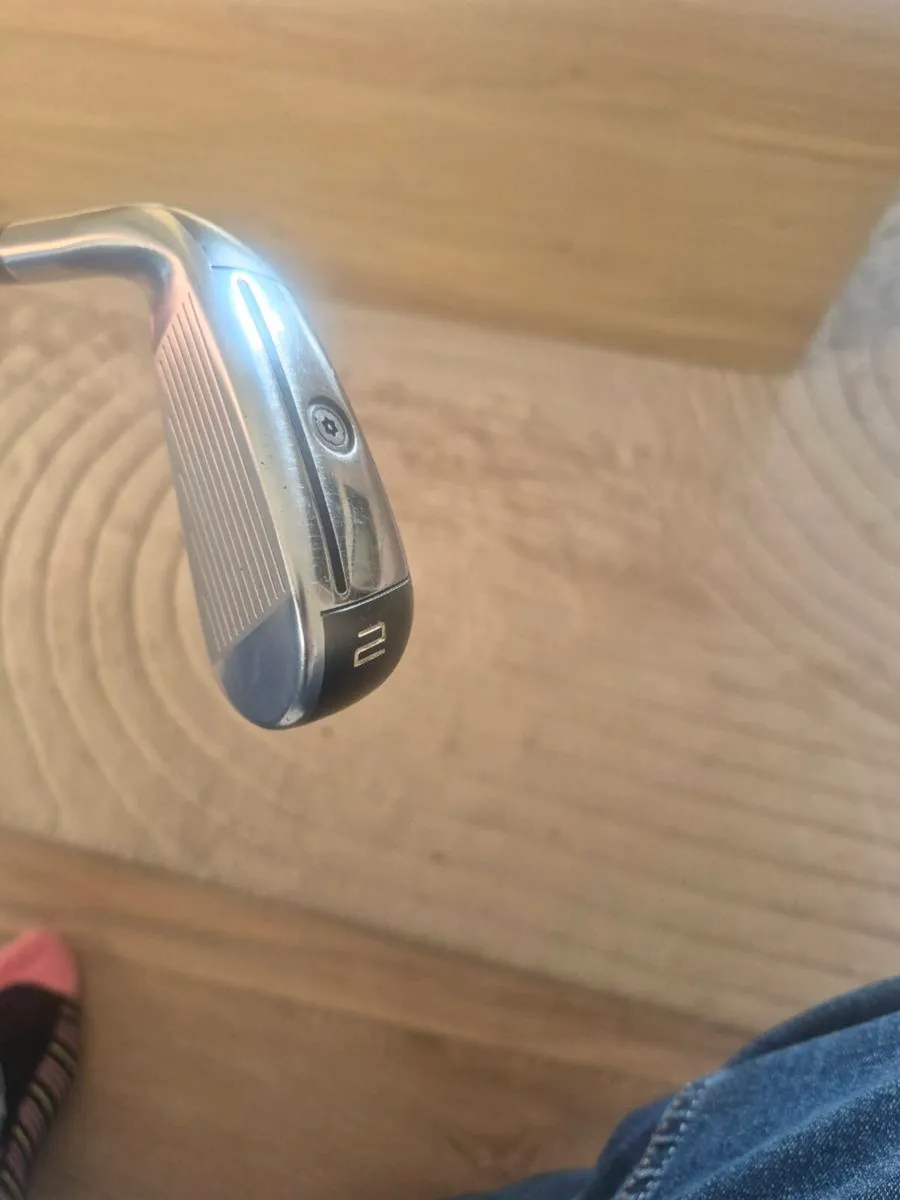 Taylor Made SIM DHY 2 Driving Iron - Image 4