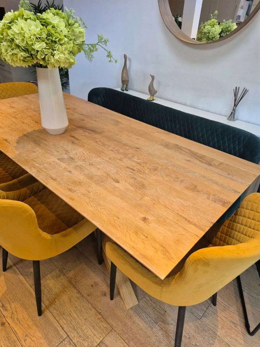 Dining room table and chairs - Image 2