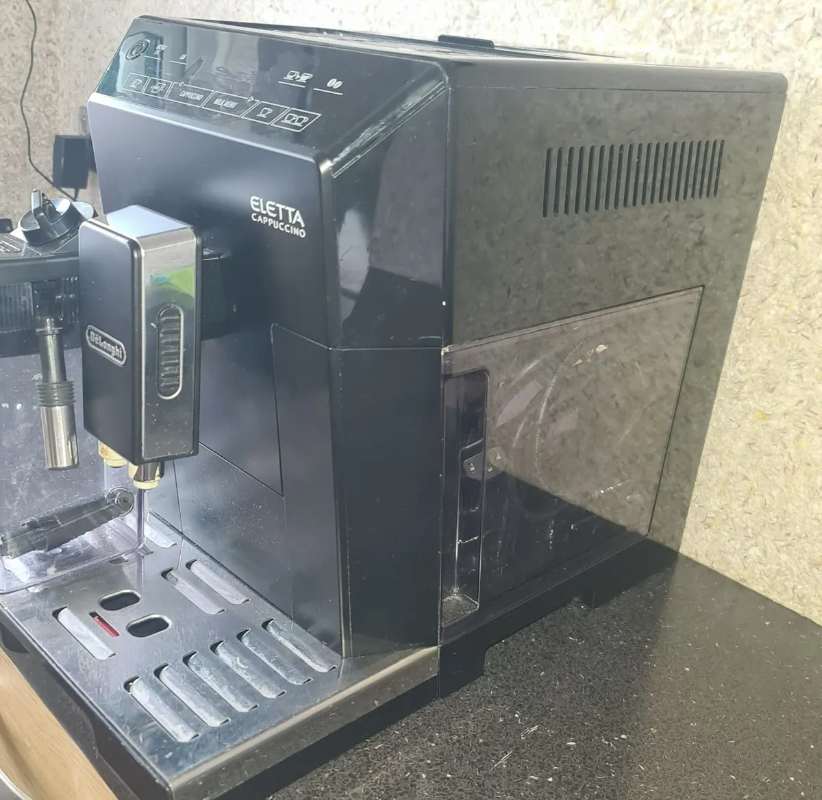 DeLonghi Eletta Cappuccino Bean to Cup - Image 4