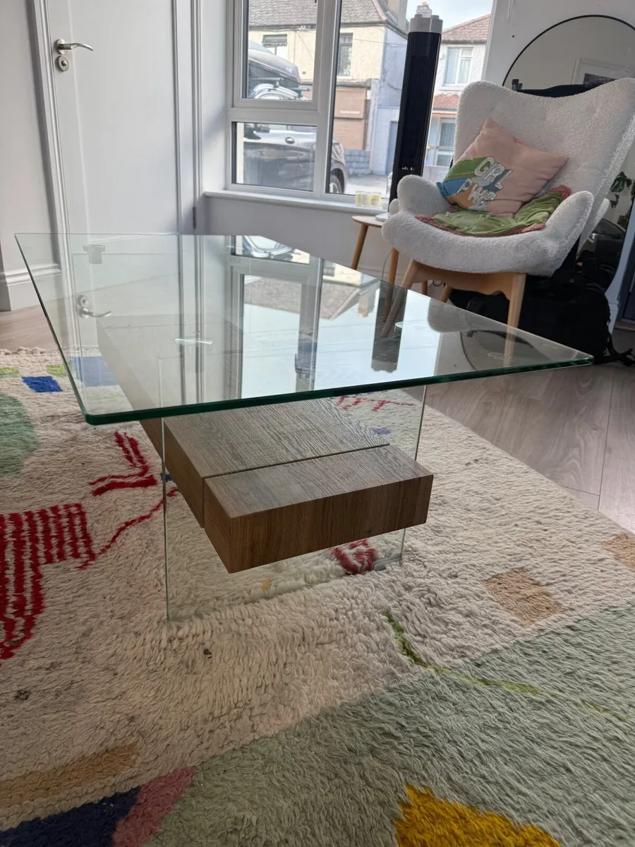 Harvey Norman Colton Oak and Glass Coffee Table - Image 3