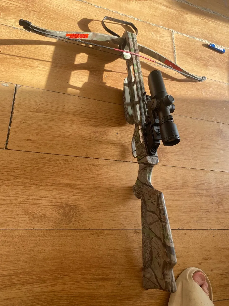 Anglo Arms Jaguar 175lb Recurve Crossbow Kit - Image 2