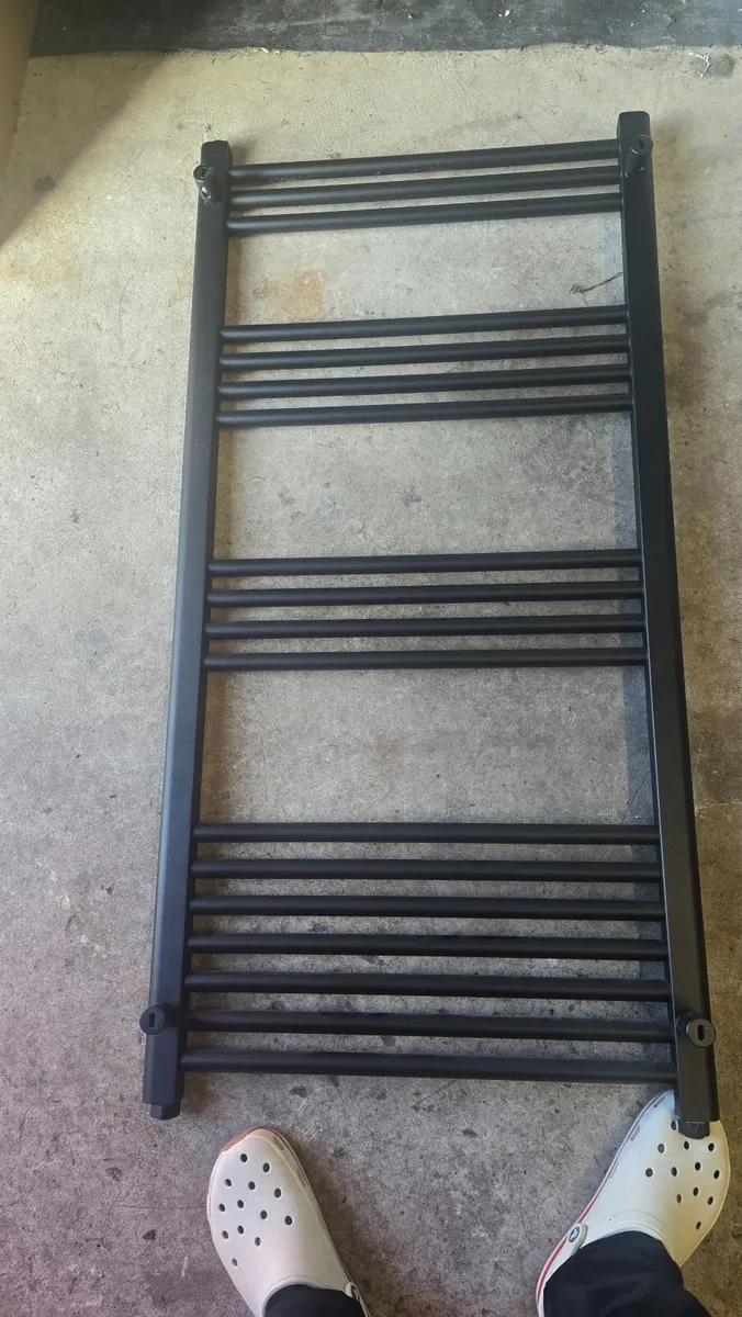 Towel radiator - Image 1