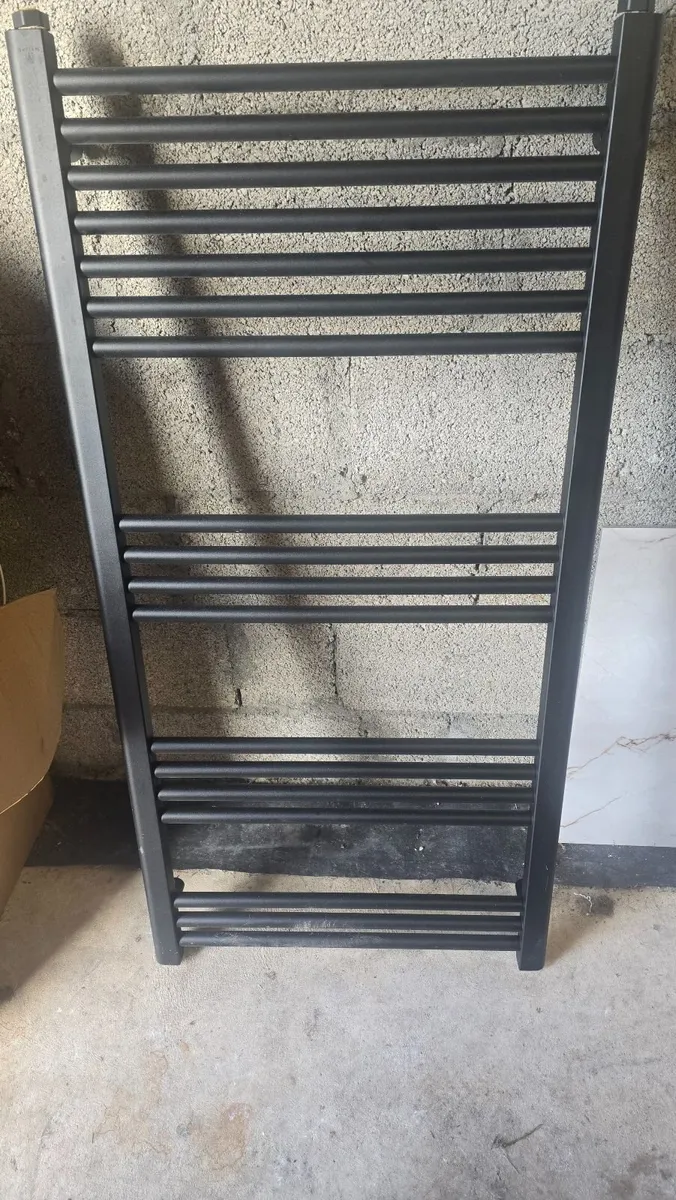 Towel radiator - Image 2