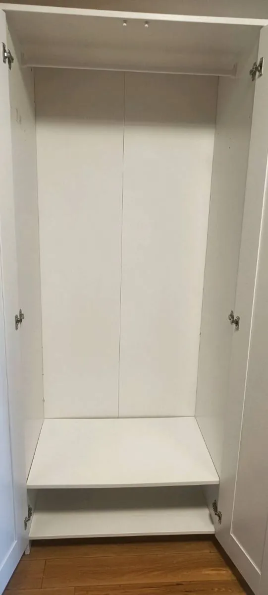 Simple white Wardrobe - Image 2