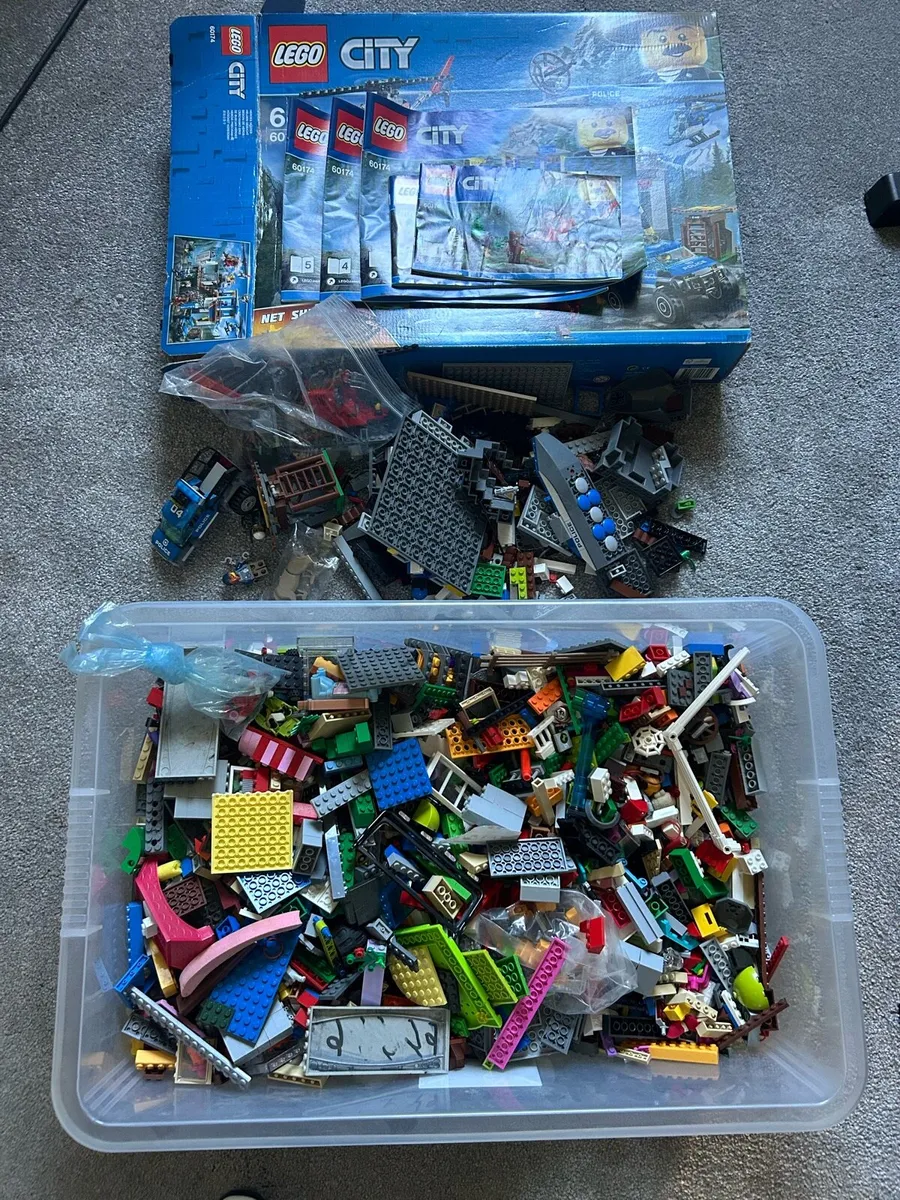 Lego - Image 2