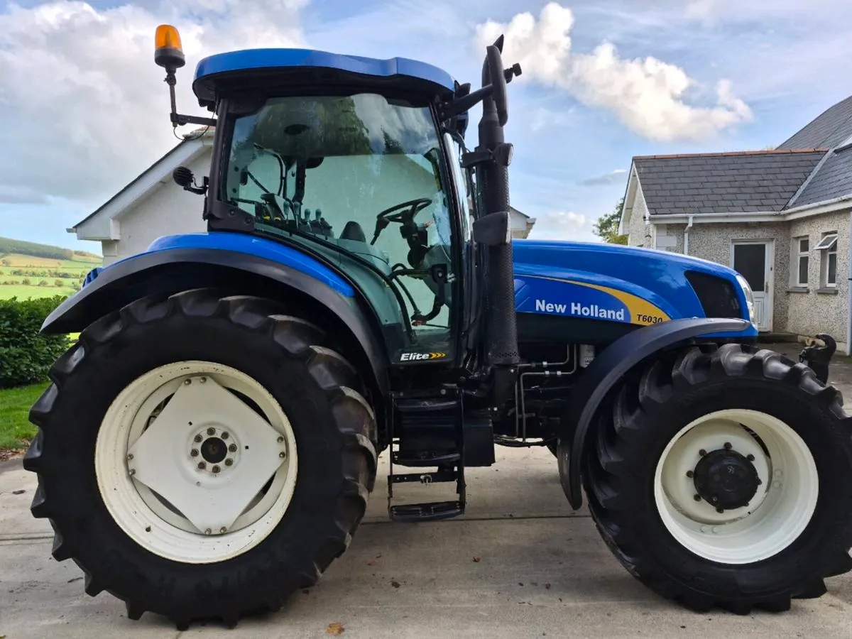 New Holland T6030 elite 2011 - Image 1