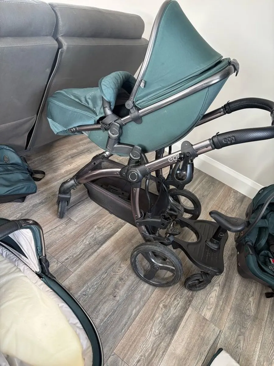 Egg 2 Travel System - Image 3