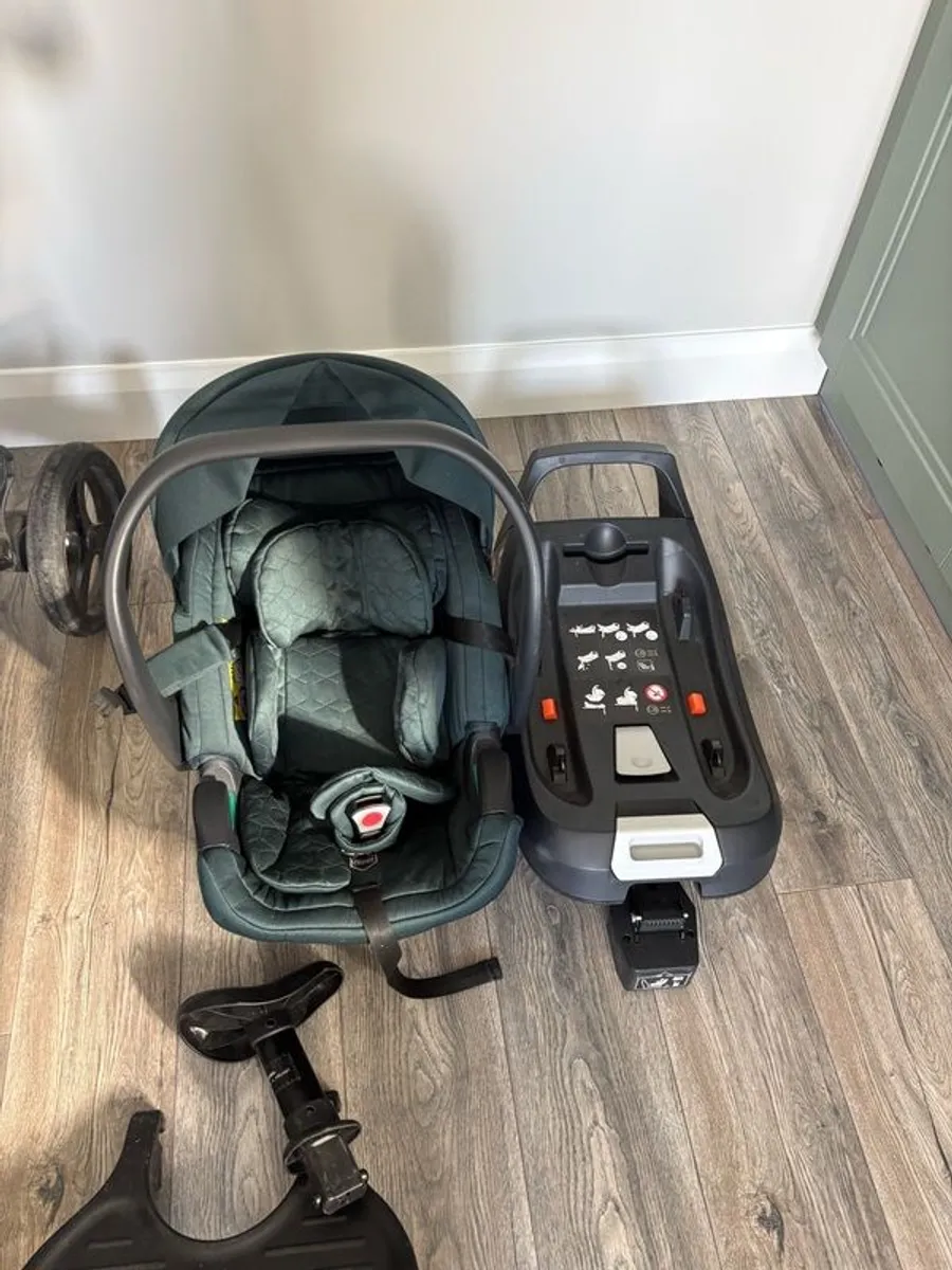 Egg 2 Travel System - Image 4