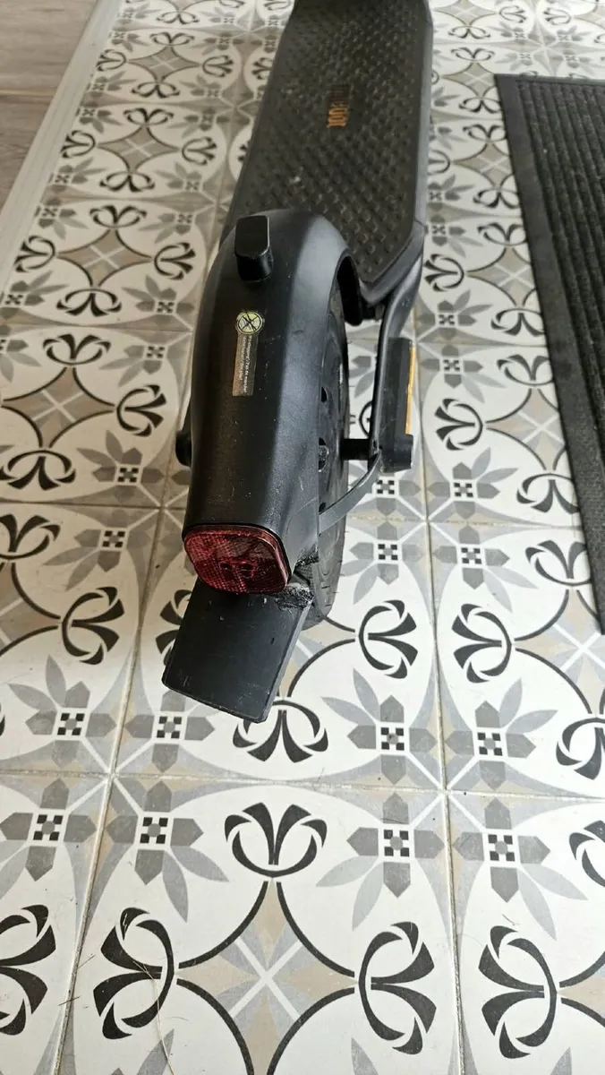 Ninebot Kick scooter for sale - Image 2