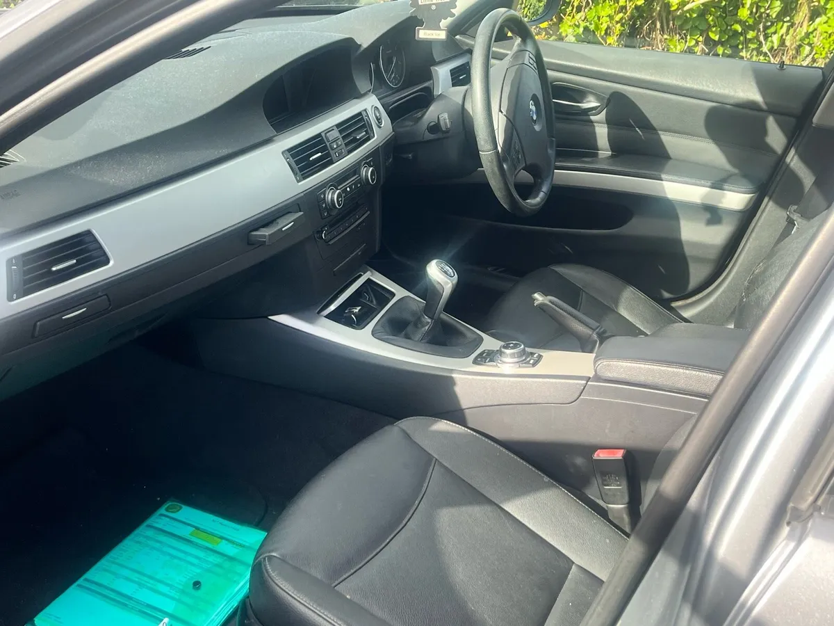 BMW 318 Diesel - Image 4
