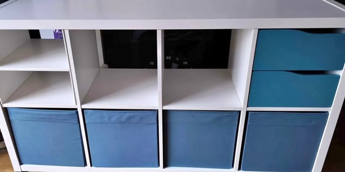 Storage or sideboard - Image 3