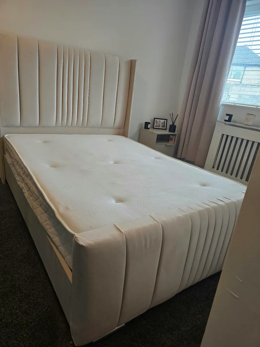 Bed - Image 3