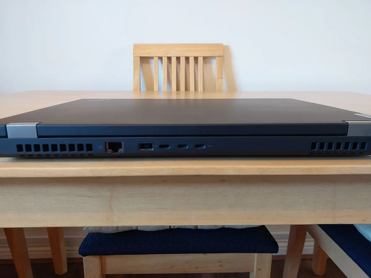 Lenovo Thinkpad P15 Gen 2 | I7-11850h | 32gb Ram | - Image 3