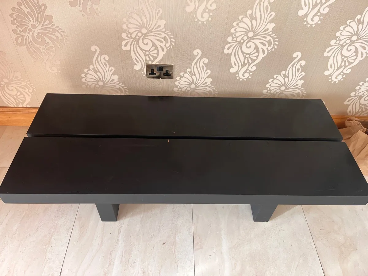 Black coffee table - Image 3