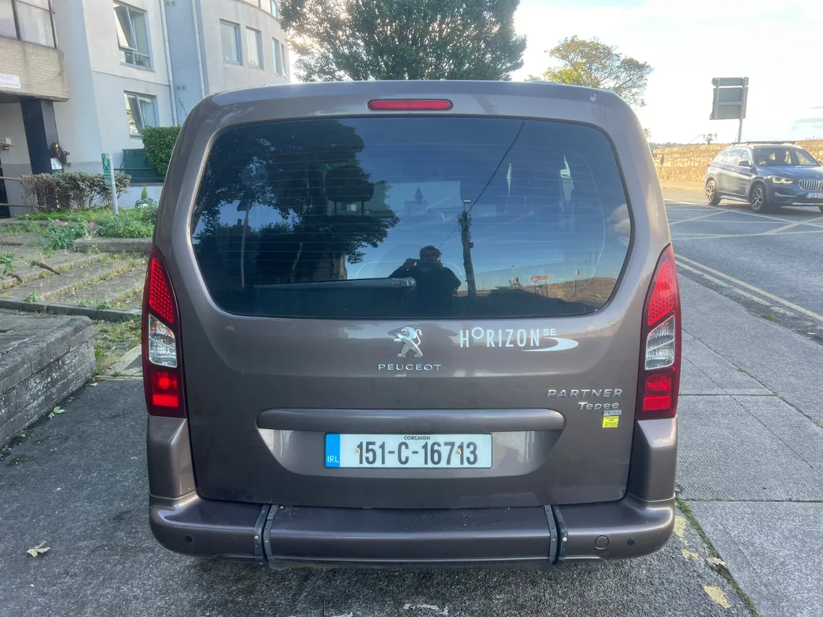 2015 Peugeot partner auto NCT tax and plate - Image 3