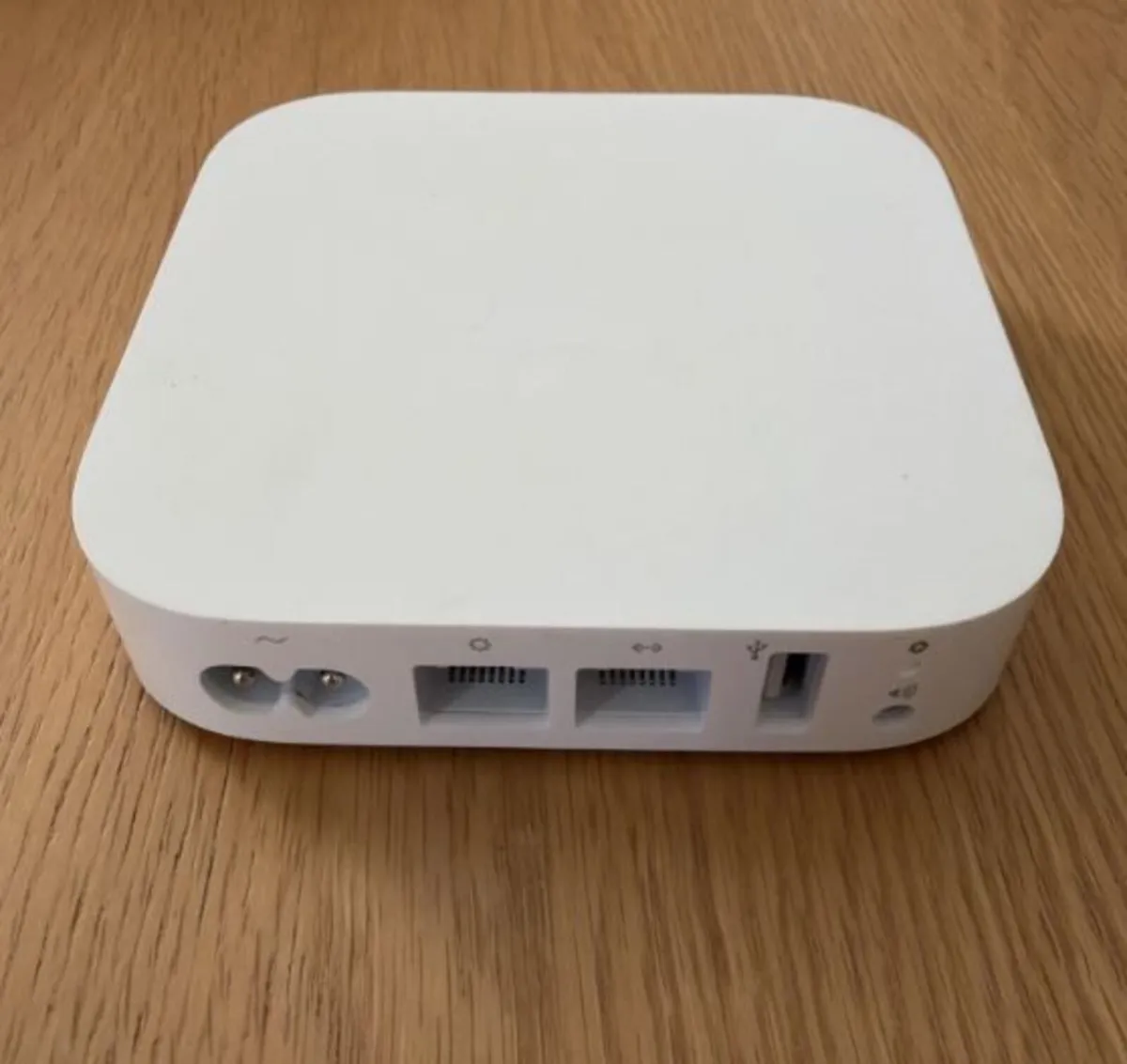 Apple AirPort Express - Image 4