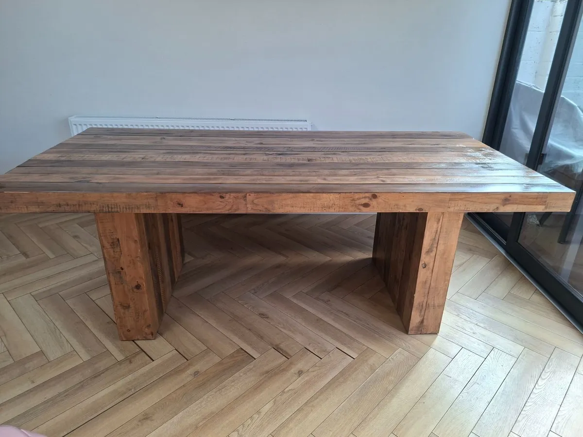 Kitchen table - Image 3
