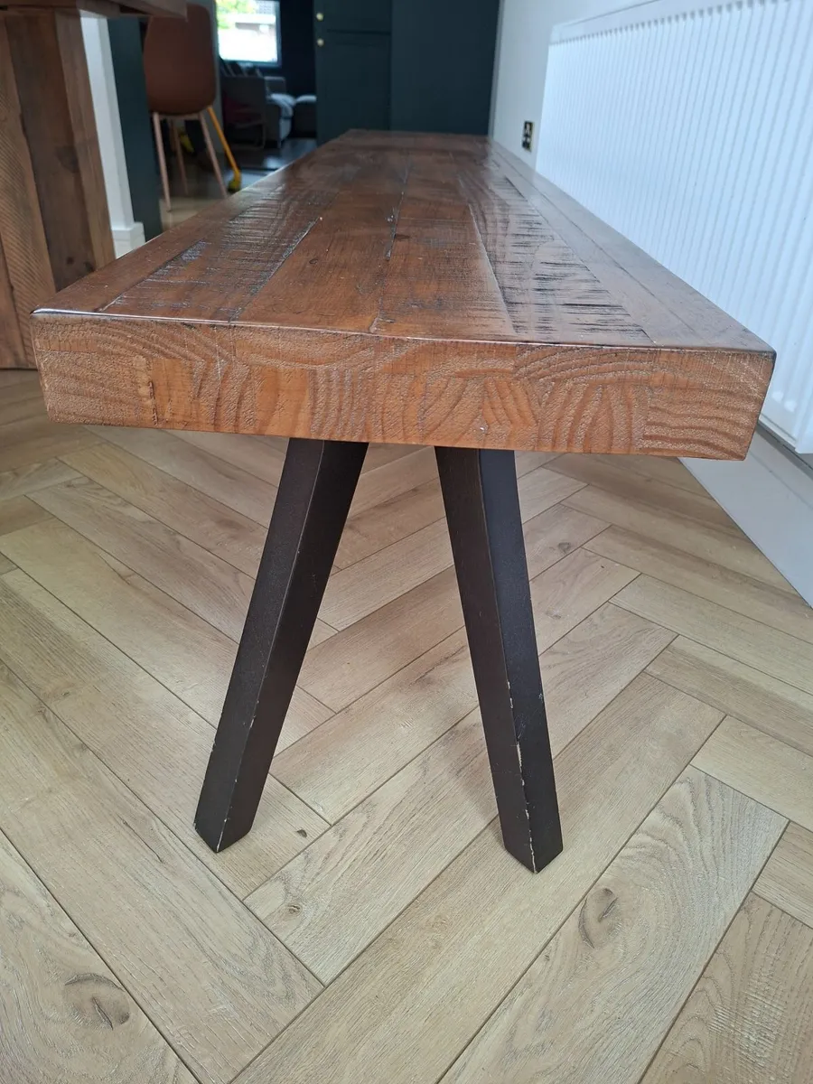 Kitchen bench - Image 1