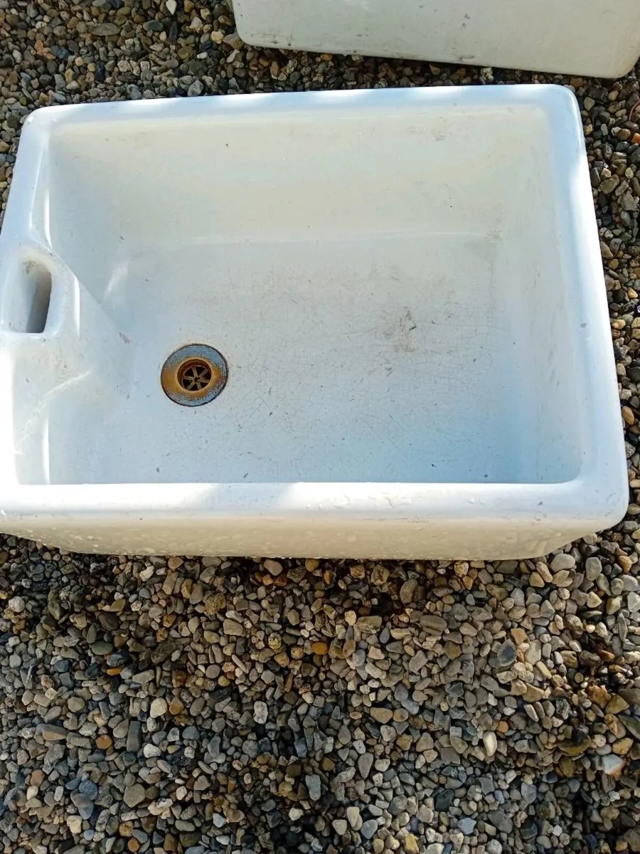 BELFAST SINKS(2) - Image 1