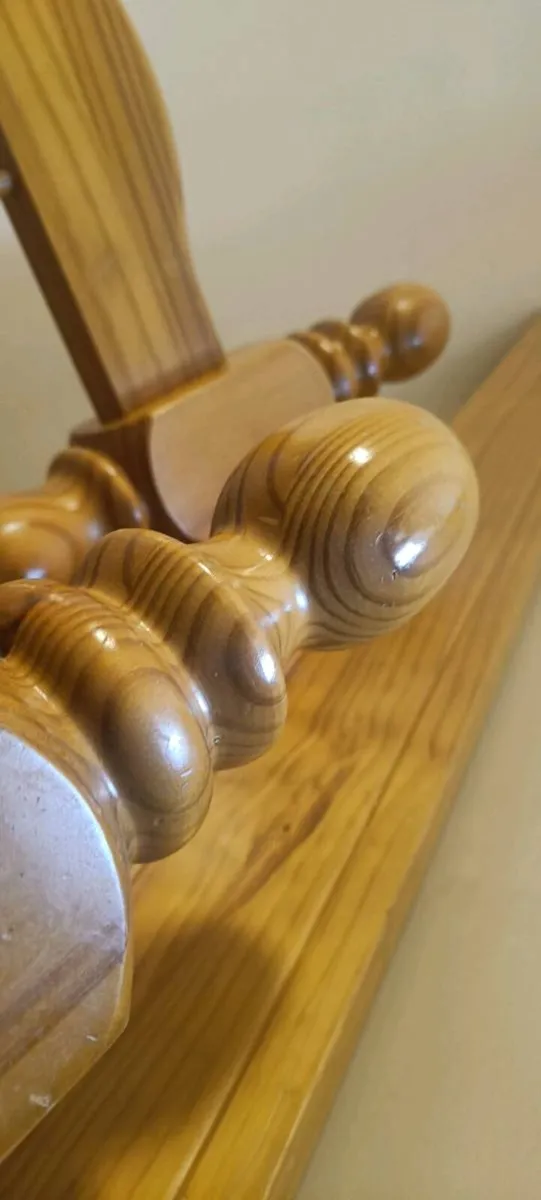 Bed frame - Image 2
