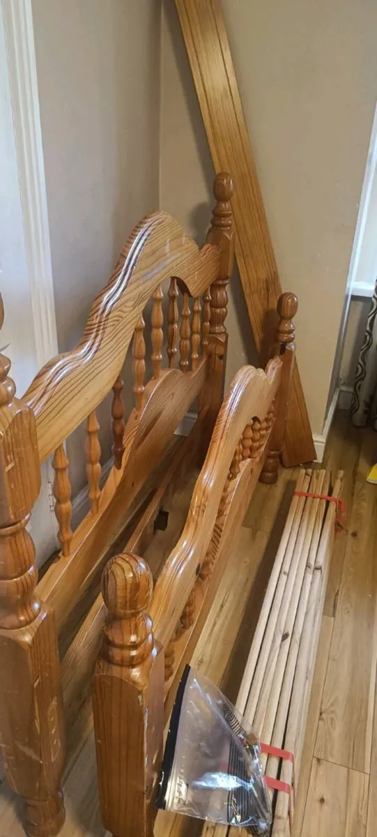 Bed frame - Image 3
