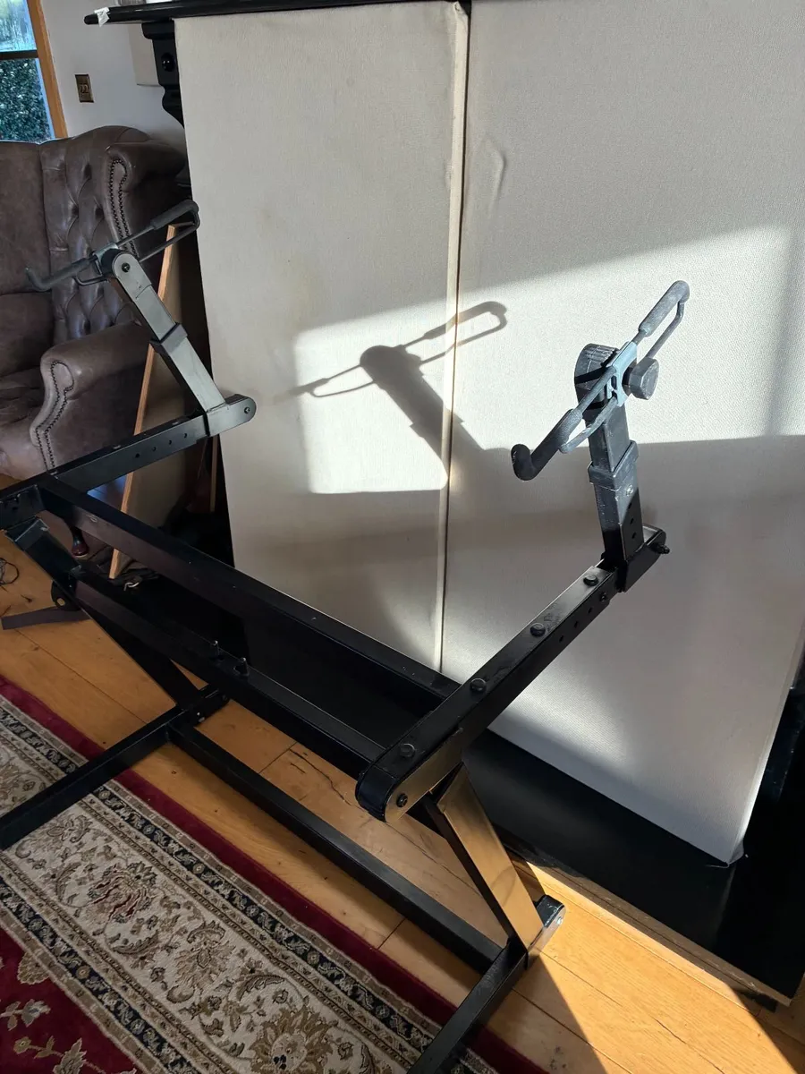keyboard stand - Image 1