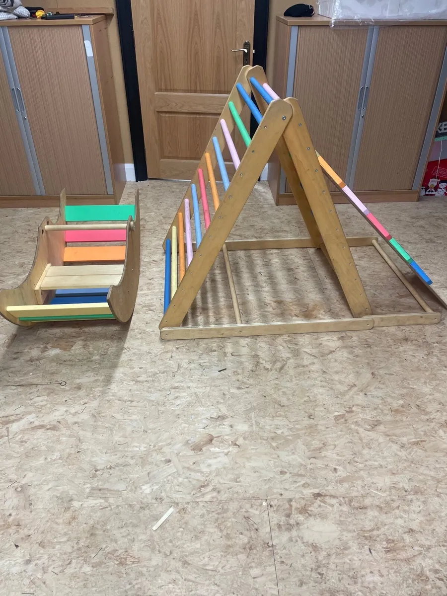 Toddler climbing frame - Image 2