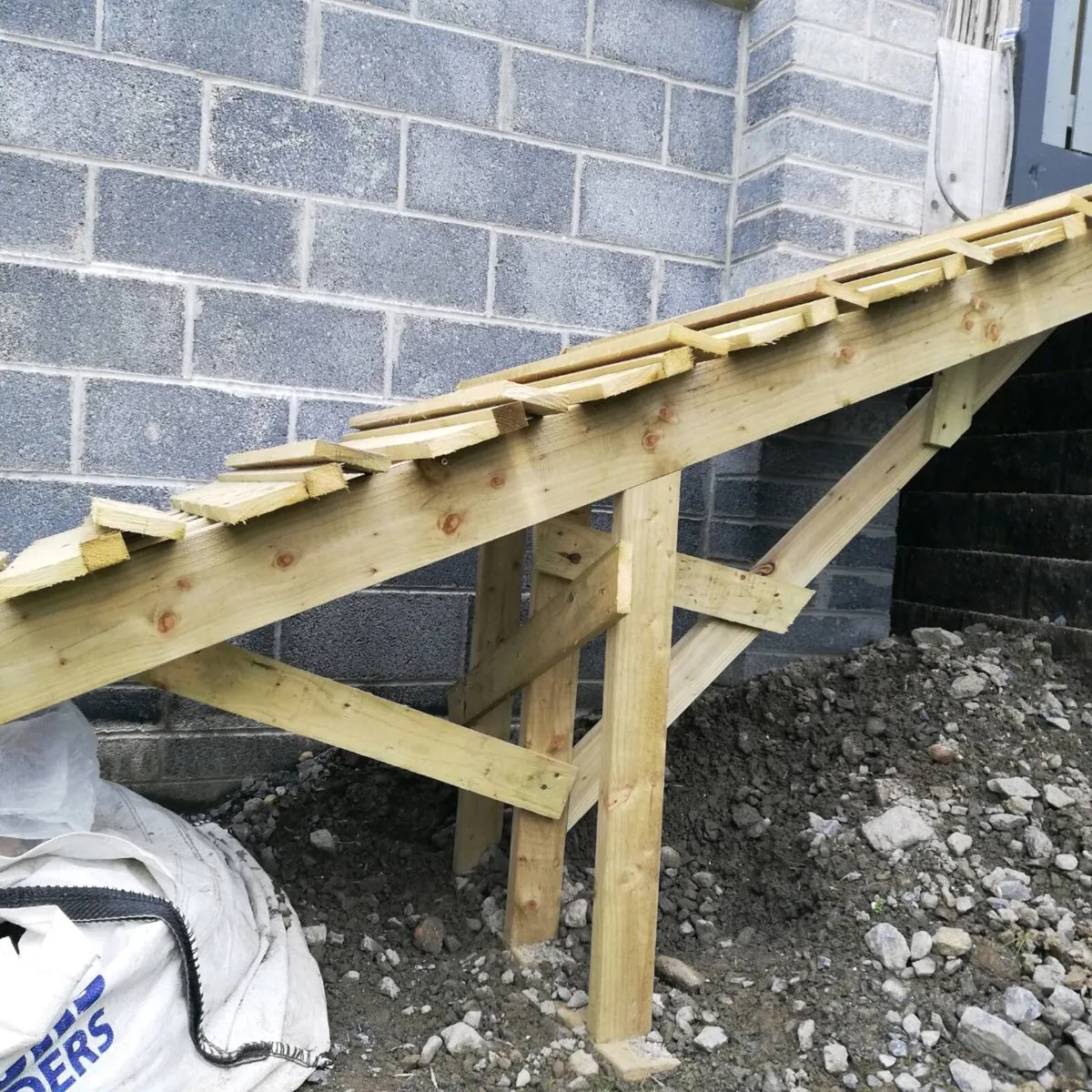 Free timber ramp - Image 3