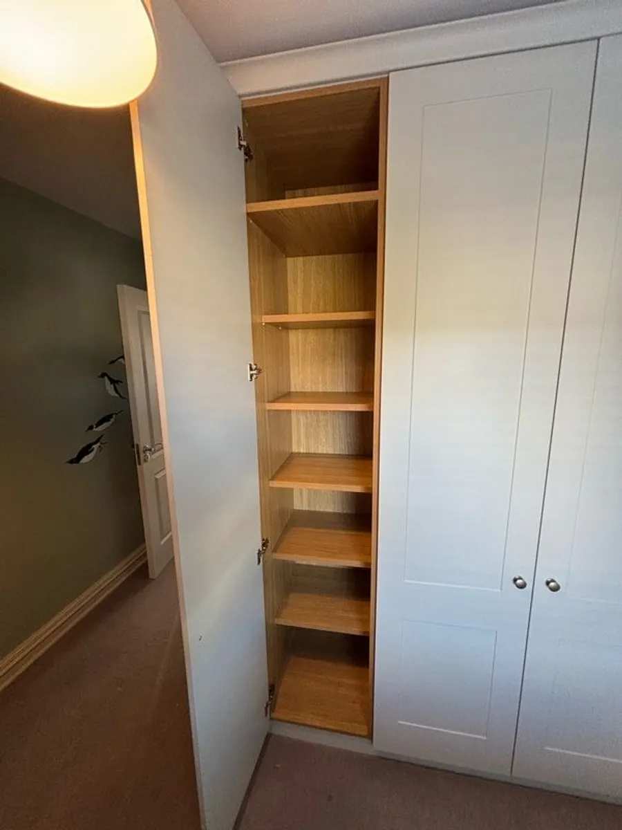 Fitted wardrobe - Image 2