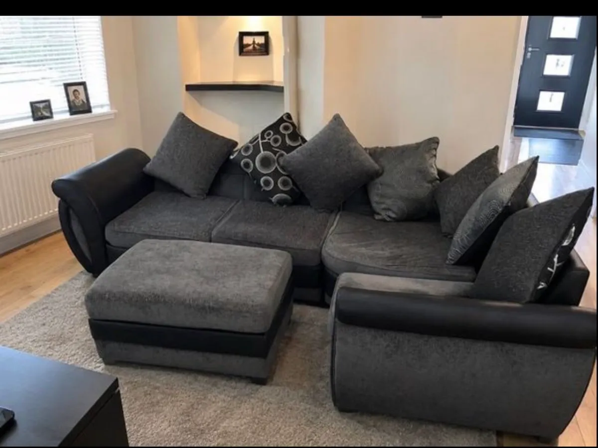 Dfs cornee sofa - Image 1