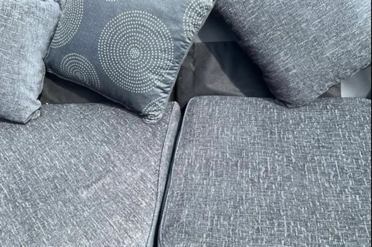 Dfs cornee sofa - Image 4