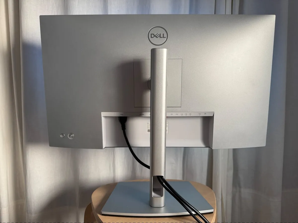 Dell UltraSharp U2723QE 4K USB-C Monitor - Image 4