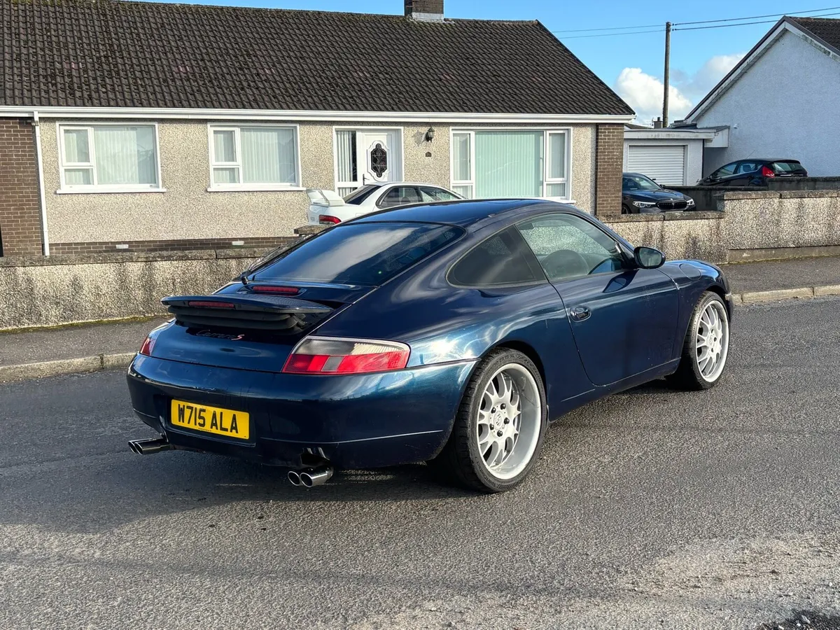 2000 Porsche 996.1 911 Carrera 2 - Image 4