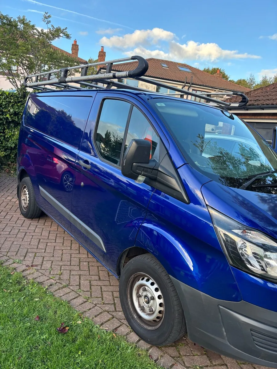 2017 Ford Transit Custom SWB - Image 4