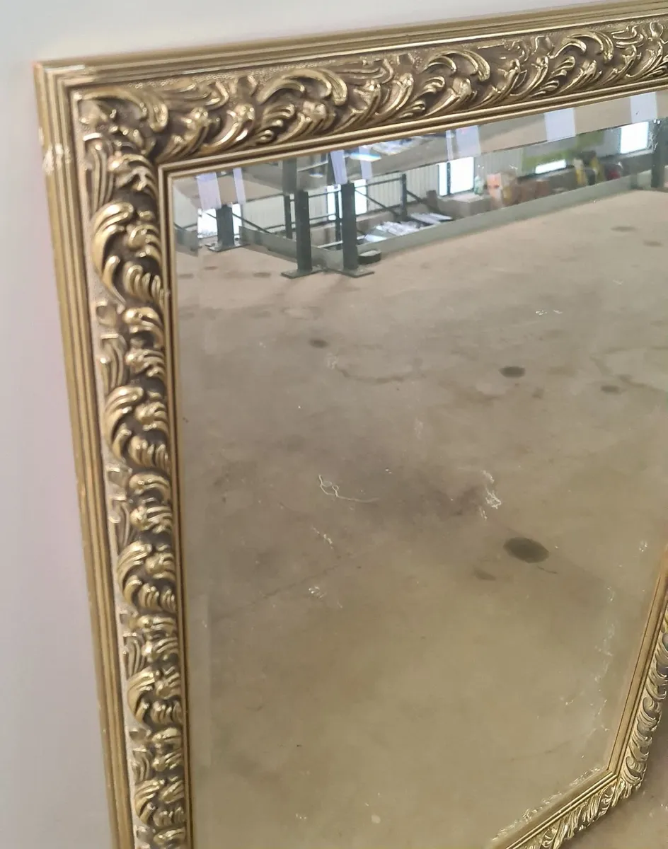 Large Gold Ornate Wall Mirror Approx. 106cm x 71cm - Image 3