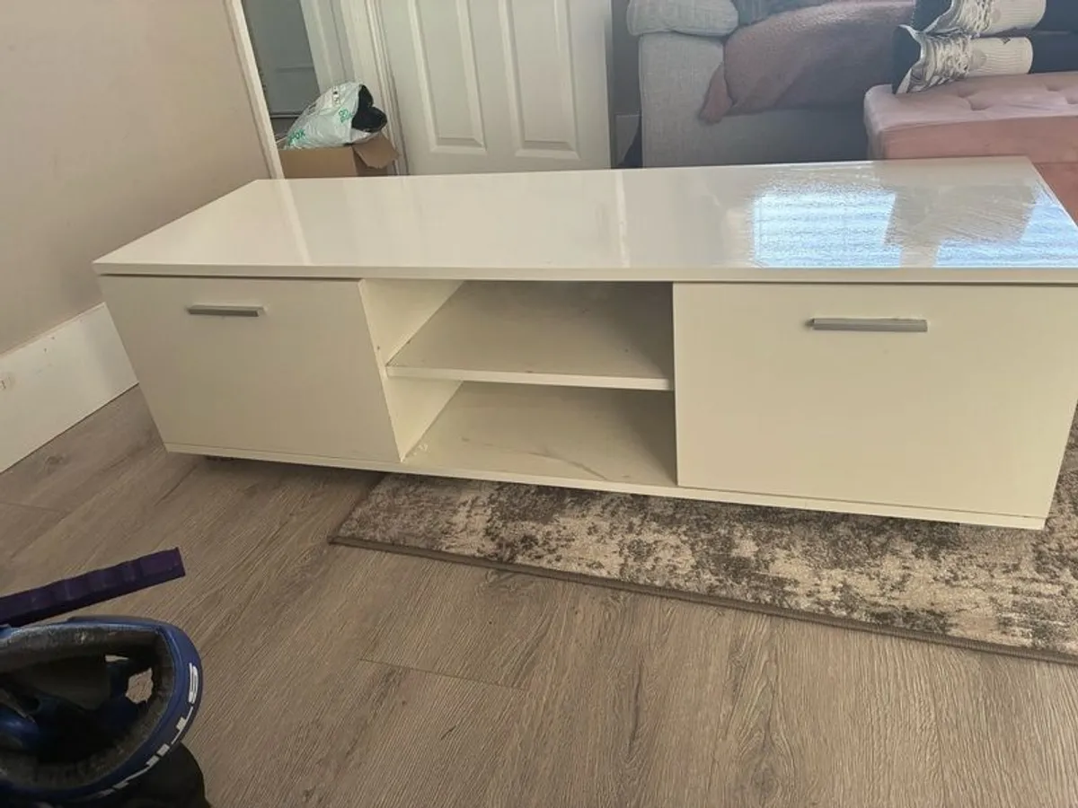 tv unit - Image 4