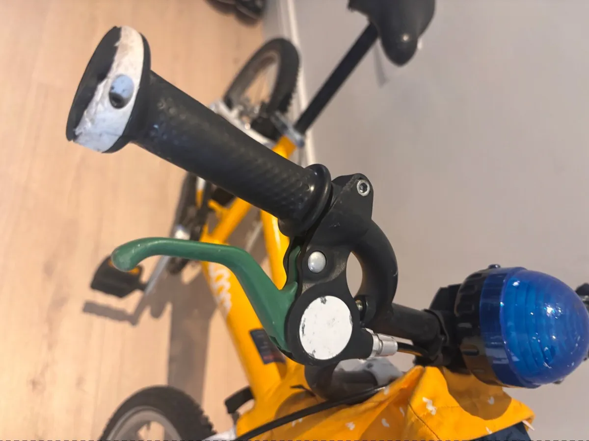 Woom 3 bike for sale - Image 2