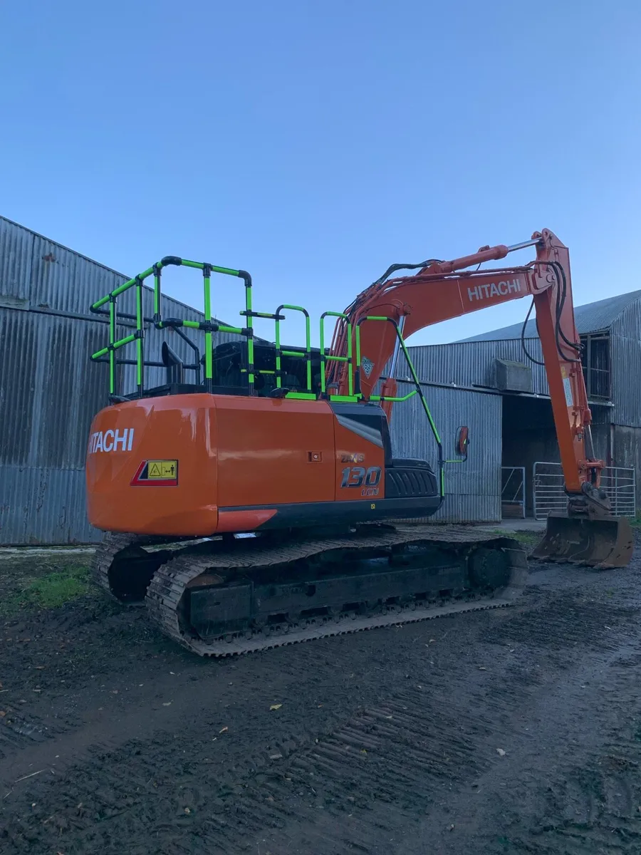 Hitachi ZX130-7 - Image 2