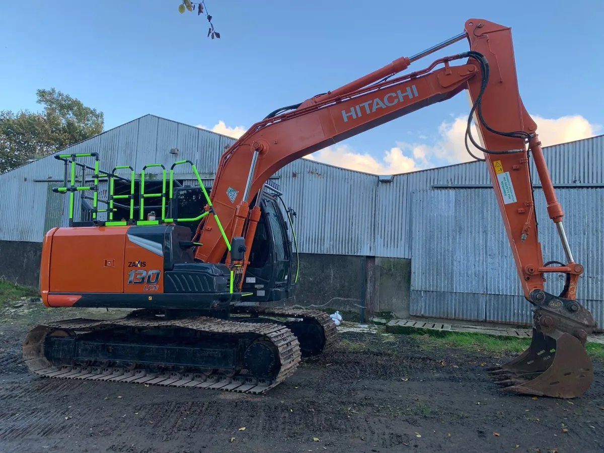Hitachi ZX130-7 - Image 3