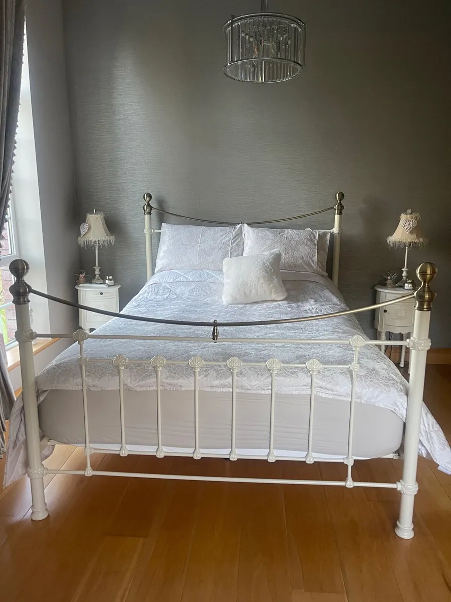 Cast Iron Cream Bed Frame - Image 2