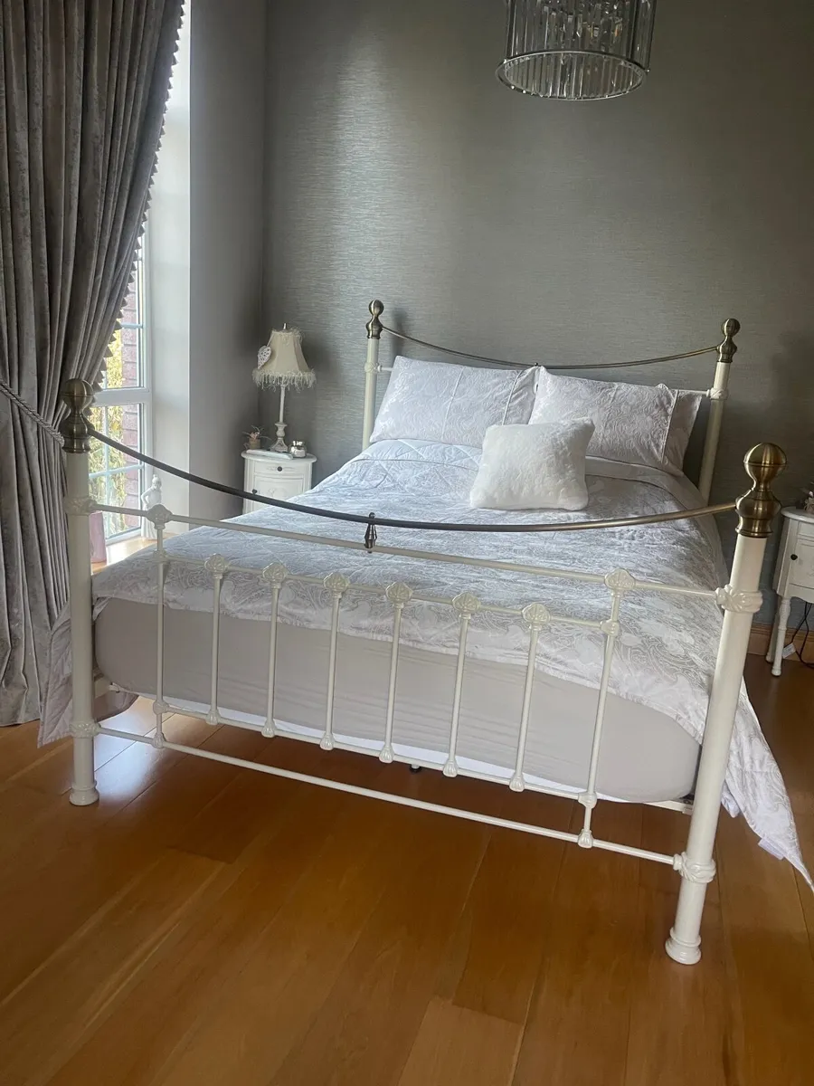 Cast Iron Cream Bed Frame - Image 3