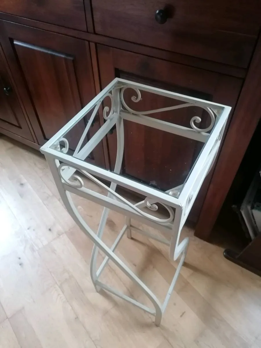 Plant / Side Table - Image 2