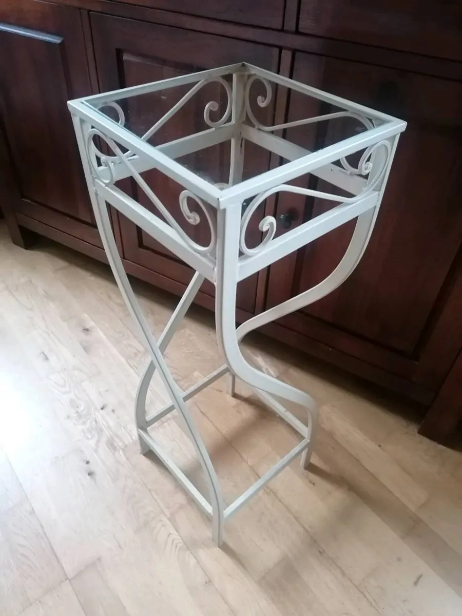Plant / Side Table - Image 3