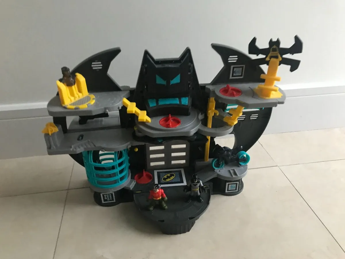 Imaginext Batman Batcave Toy - Image 2