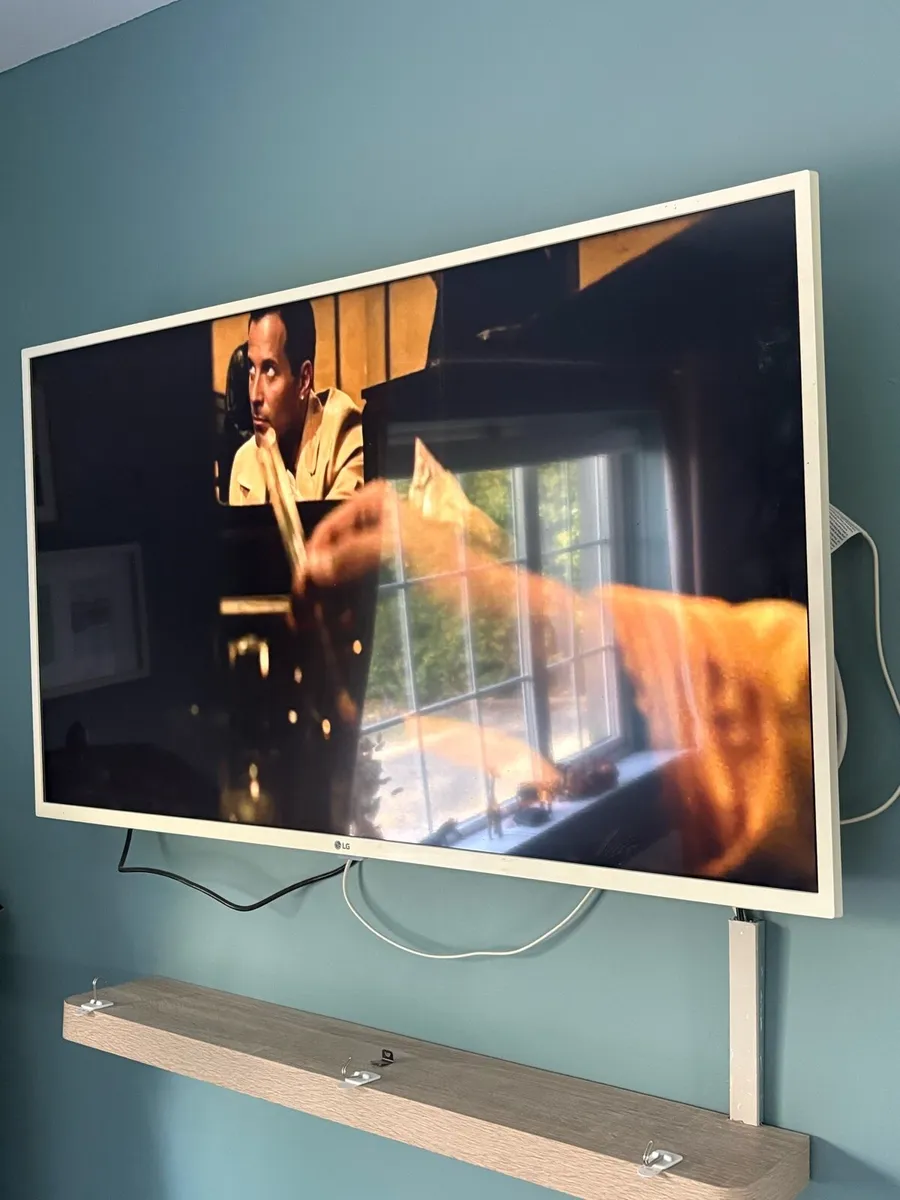 Lg smart tv - Image 1