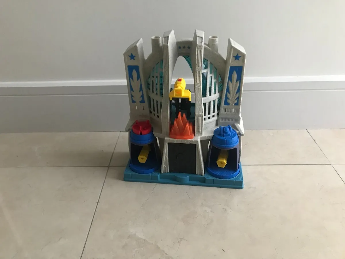 Imaginext Superman Hall of Justice Toy - Image 2