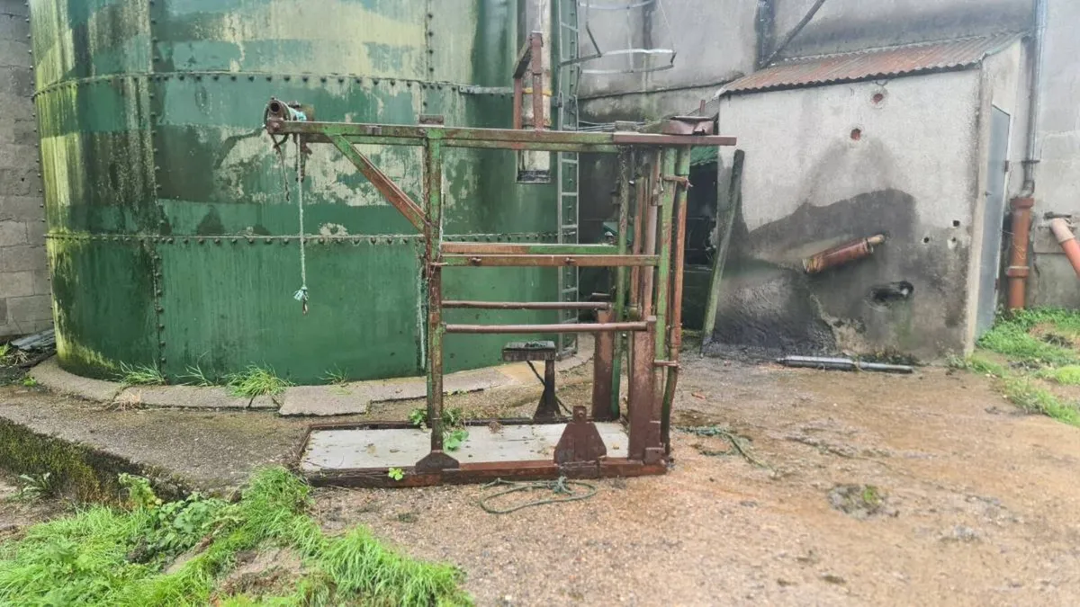 Hoof crate - Image 2
