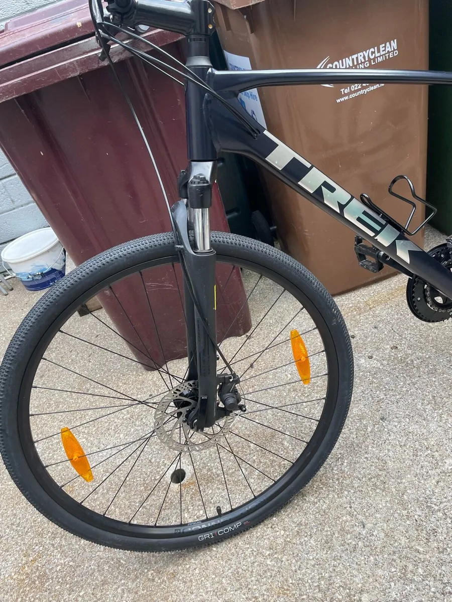 Trek Duel Sport 1 Bike - Image 3