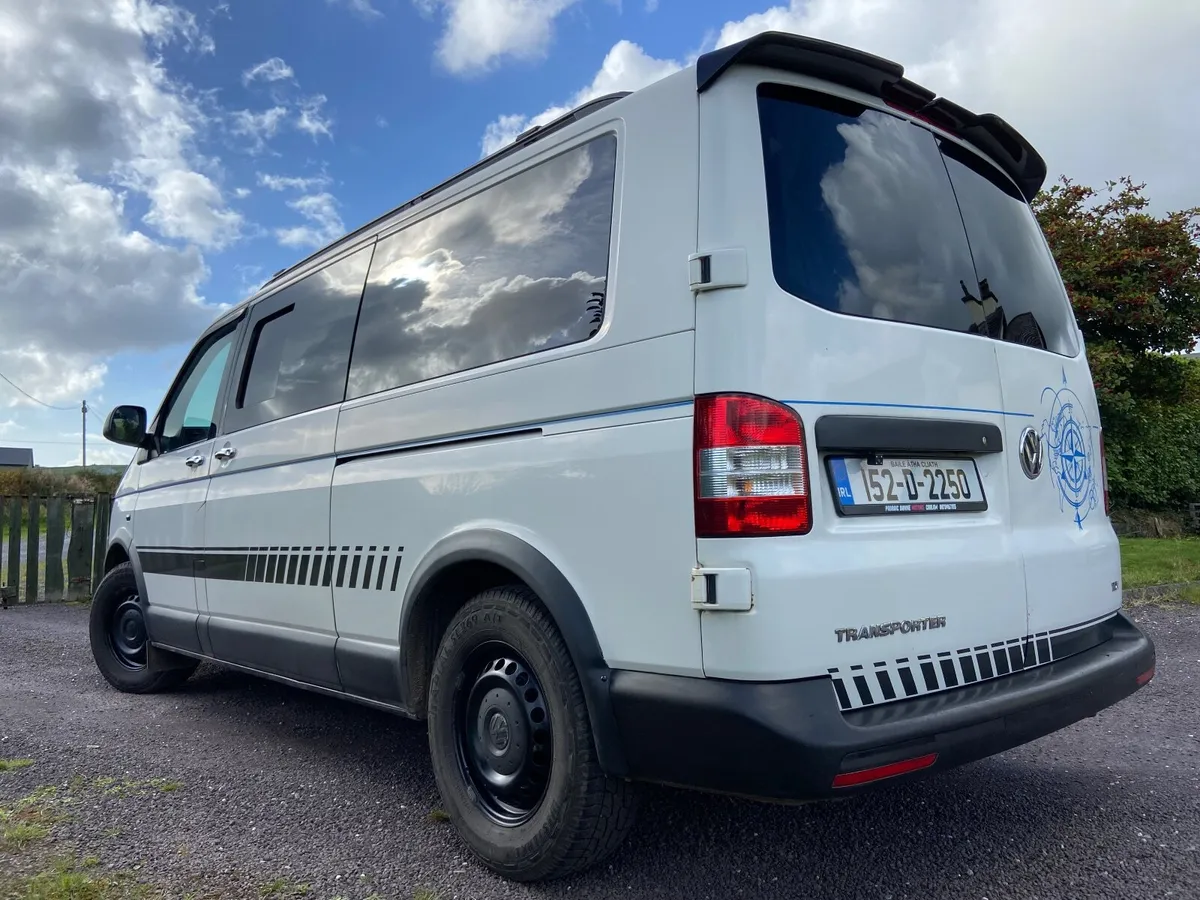 VW 2015 Transporter DEPOSIT TAKEN - Image 1