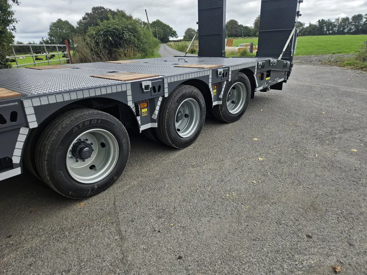 A&W lowloader - Image 3